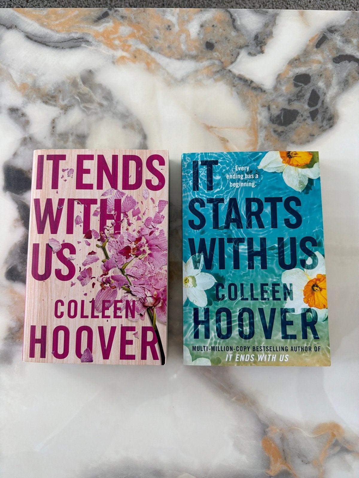 Colleen Hoover boeken: It Ends With Us & It Starts With Us, Ophalen of Verzenden, Zo goed als nieuw, Europa overig