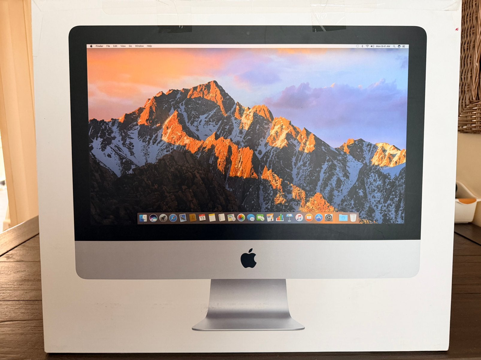 Apple iMac 21,5 inch(2017)8GB,512 GB SSD (in originele doos), Computers en Software, IMac, Ophalen of Verzenden, Zo goed als nieuw