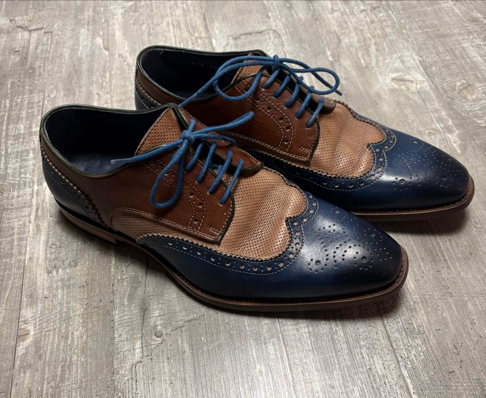 Stijlvolle Herenschoenen - Blauw/Bruin - Maat 40, Kleding | Heren, Blauw, Ophalen of Verzenden, Gedragen, Veterschoenen