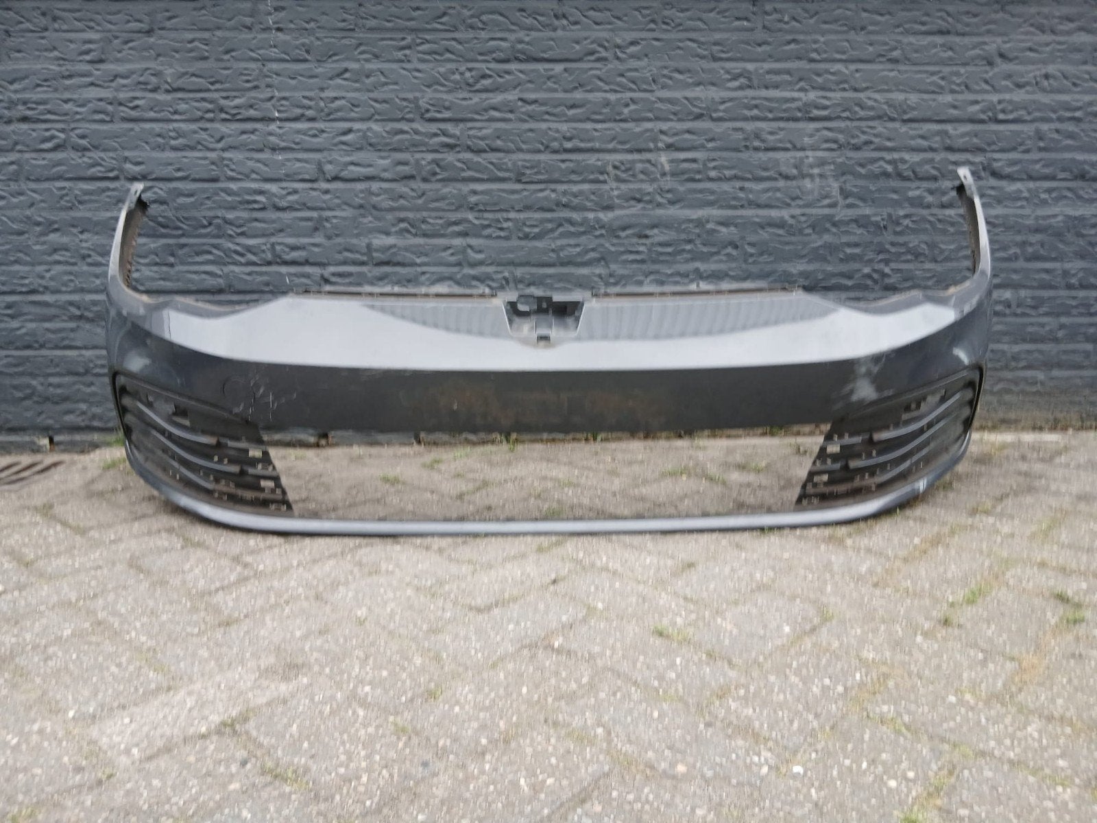 Voorbumper VW Golf 8 bj 2020-2024, Gebruikt, Wolfsburg, Ophalen of Verzenden, Excellence