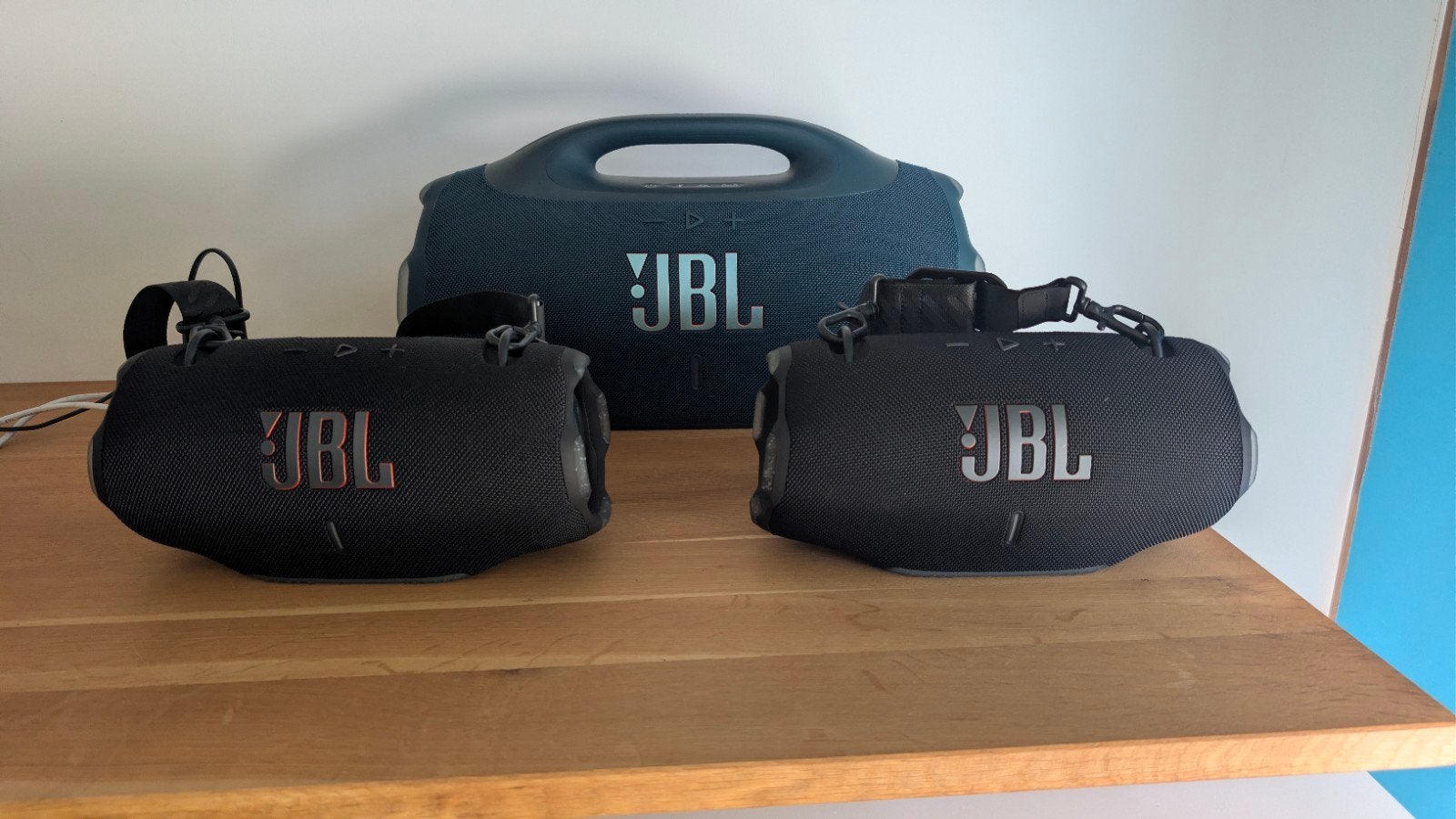 Ruil: JBL Boombox 4 en 1/2 Xtreme 4 voor Partybox 520/720, JBL, Zo goed als nieuw, Draagbare speaker, Bluetooth