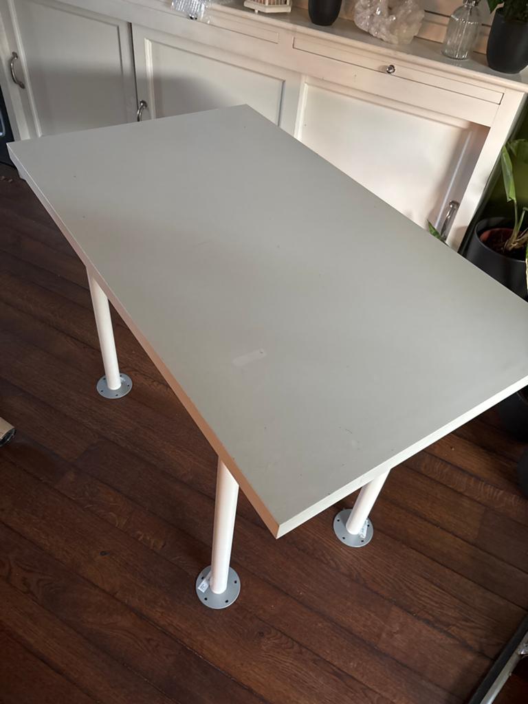 IKEA bureau zonder schroeven - Eenvoudig te monteren, Ophalen, Gebruikt, Spaanplaat of MDF, IKEA