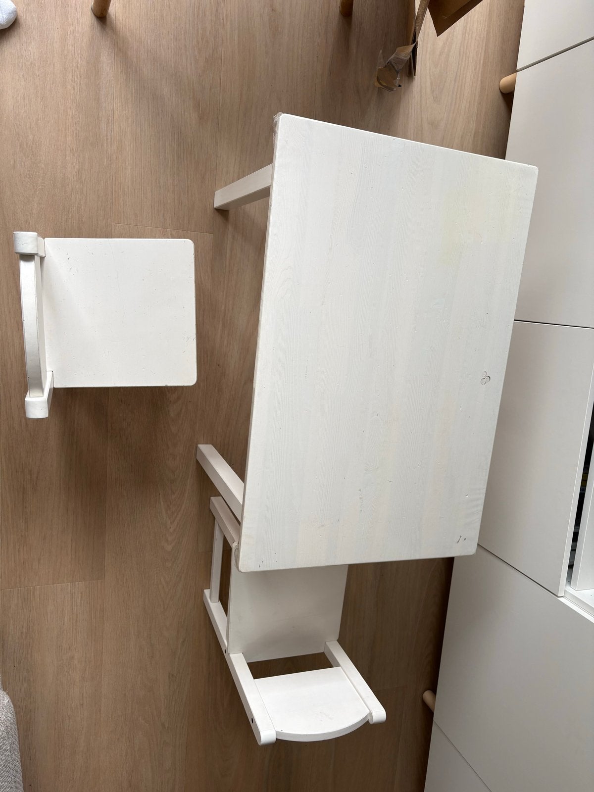 IKEA Sundvik kindertafel met stoeltjes, Kinderen en Baby's, Kinderkamer | Tafels en Stoelen, Ophalen, Gebruikt, Tafel(s) en Stoel(en)