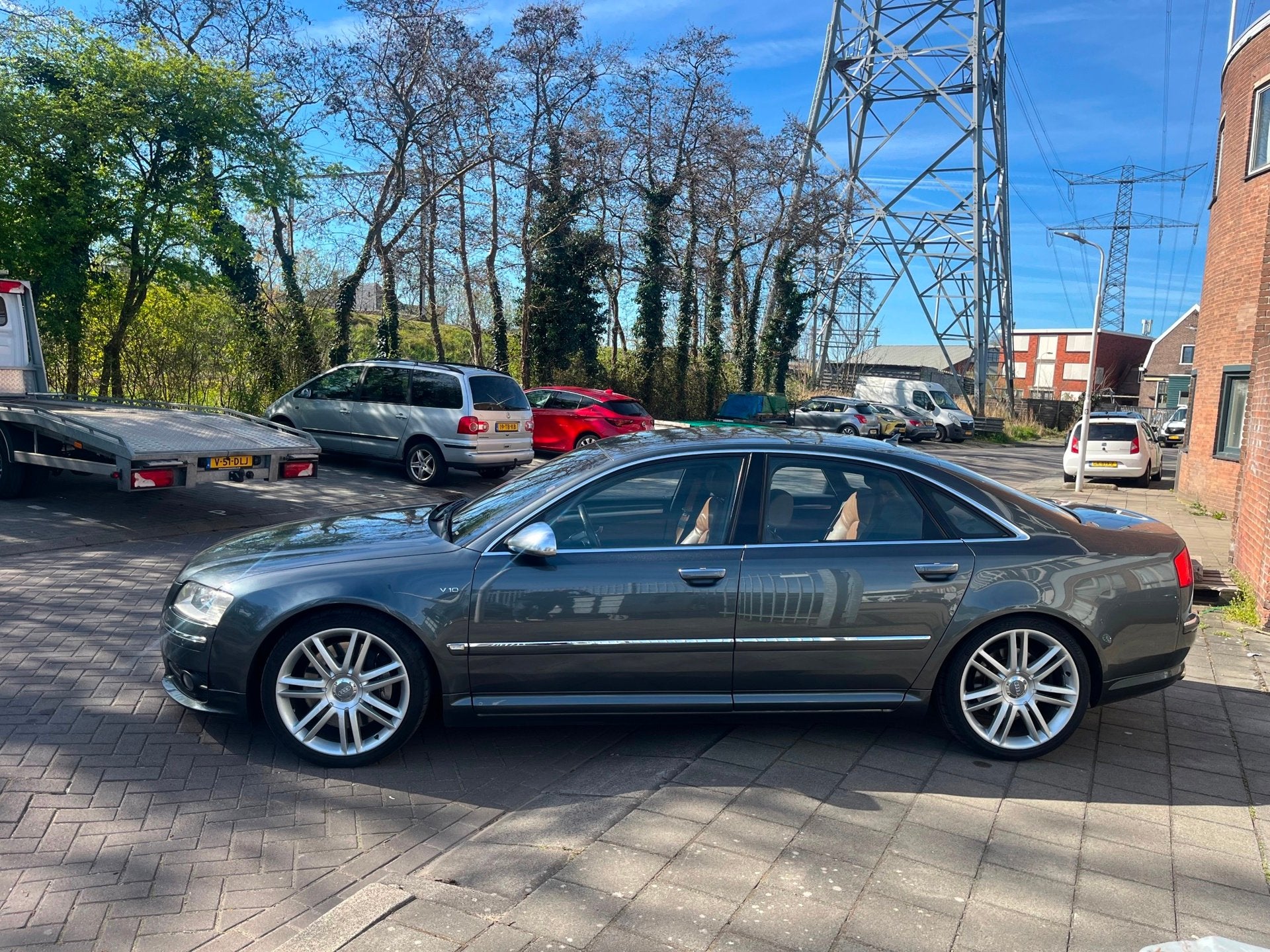 Audi A8 5.2 S8 Pro Line, Auto's, Audi, Automaat, Gebruikt, 5204 cc, 120 €/maand