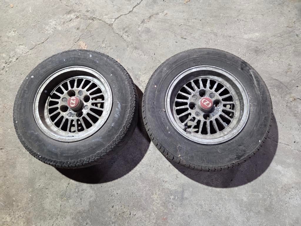 2 banden met velgen 13" celica/ toyota, Ophalen of Verzenden
