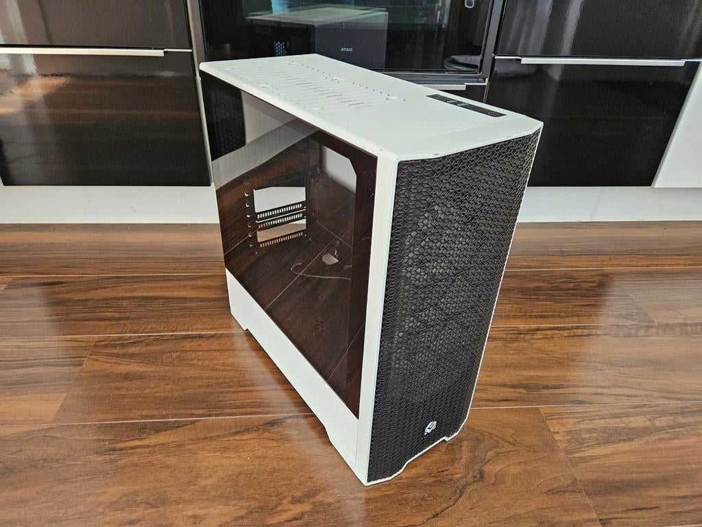 Witte computerbehuizing met glazen zijpaneel, Ophalen, Zo goed als nieuw
