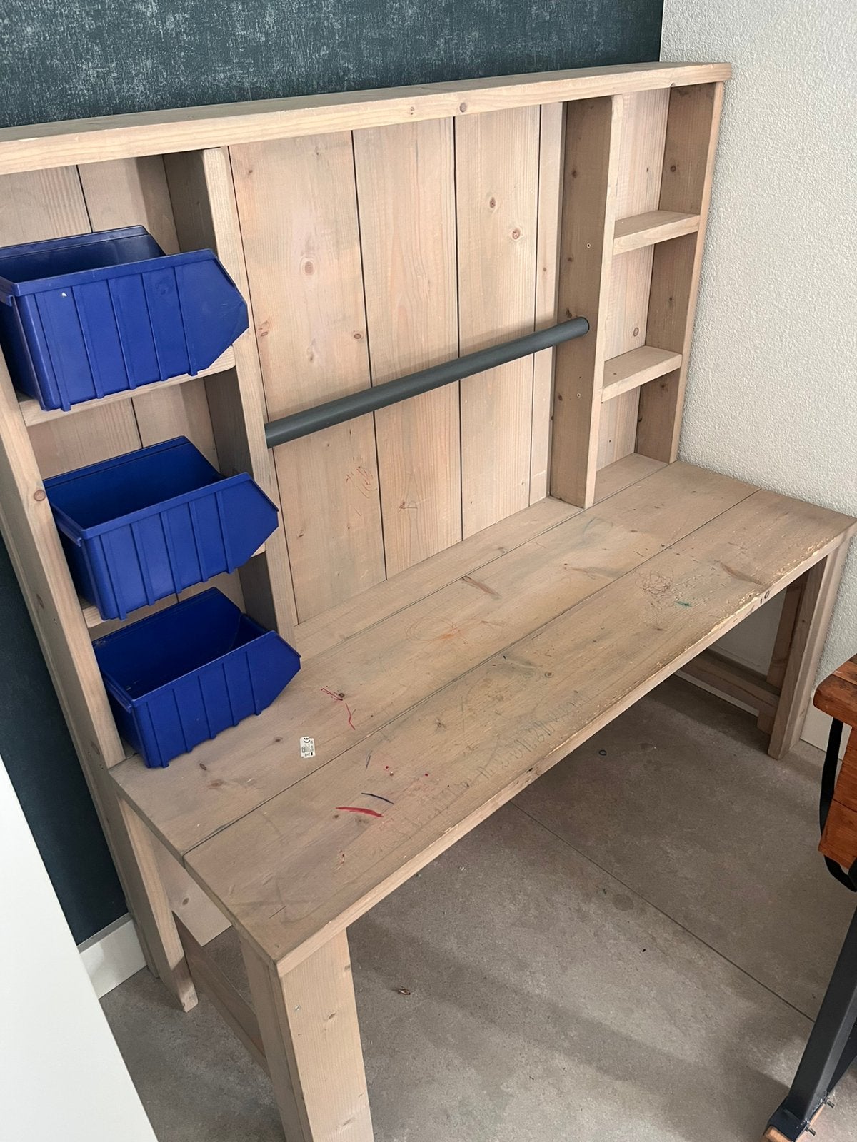 Steigerhouten kinder werkbank, Ophalen, Zo goed als nieuw