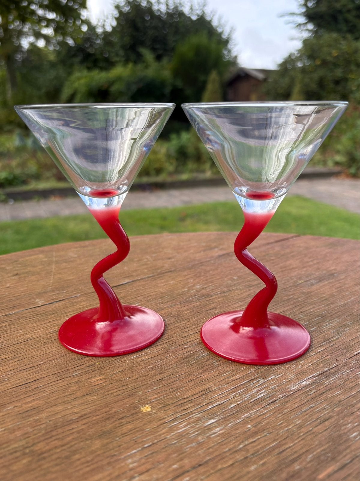 Vintage Arc France martini glazen met zigzagsteel jaren ‘80, Ophalen of Verzenden, Zo goed als nieuw, Overige typen