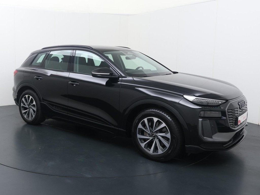 Audi Q6 e-tron Advanced edition performance 100 kWh | 306 PK, Auto's, Audi, Automaat, 12 maanden, Gebruikt, Zwart