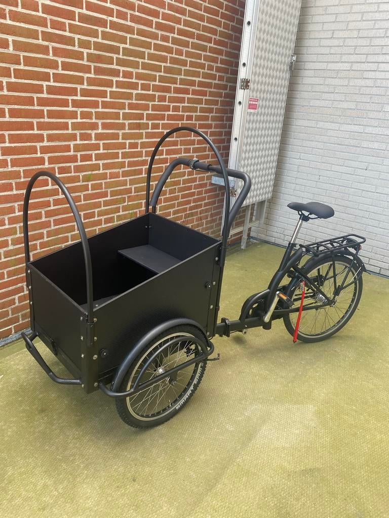 Stevige Bakfiets met Huif - Ideaal voor Kinderen en Goederen, Fietsen en Brommers, Fietsen | Bakfietsen, Overige merken, Gebruikt