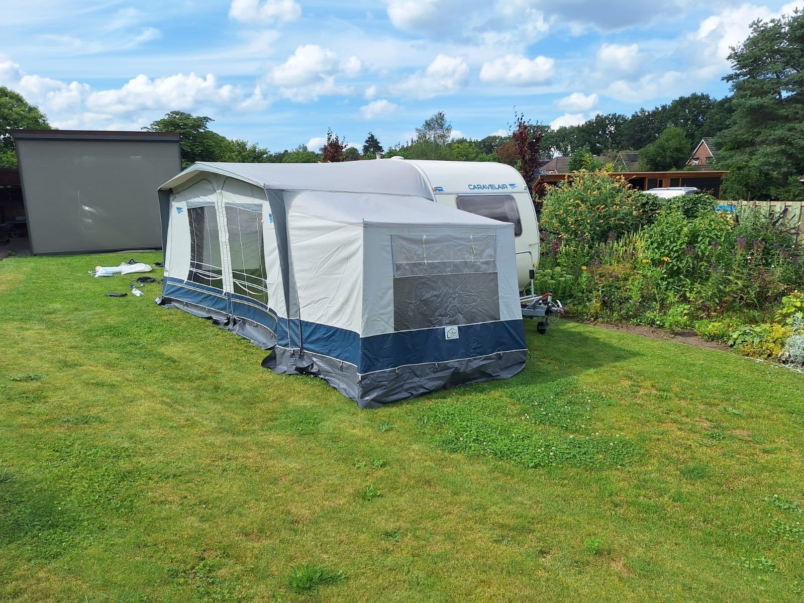 Caravelair caravan, Fietsenrek, Treinzit, Particulier, Hefbed