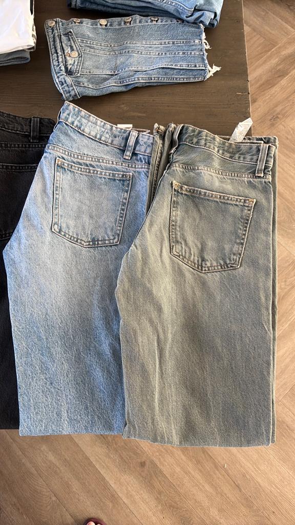 Zo goed als nieuwe spijkerbroeken maat 34, Kleding | Dames, Broeken en Pantalons, Blauw, Ophalen of Verzenden, Zo goed als nieuw