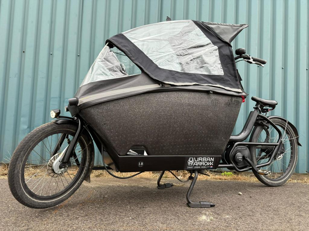 Urban arrow family 7200km met garantie en huif, Overige merken, 4 kinderen of meer, Luxueuze-bikes@hotmail.com, Ophalen of Verzenden