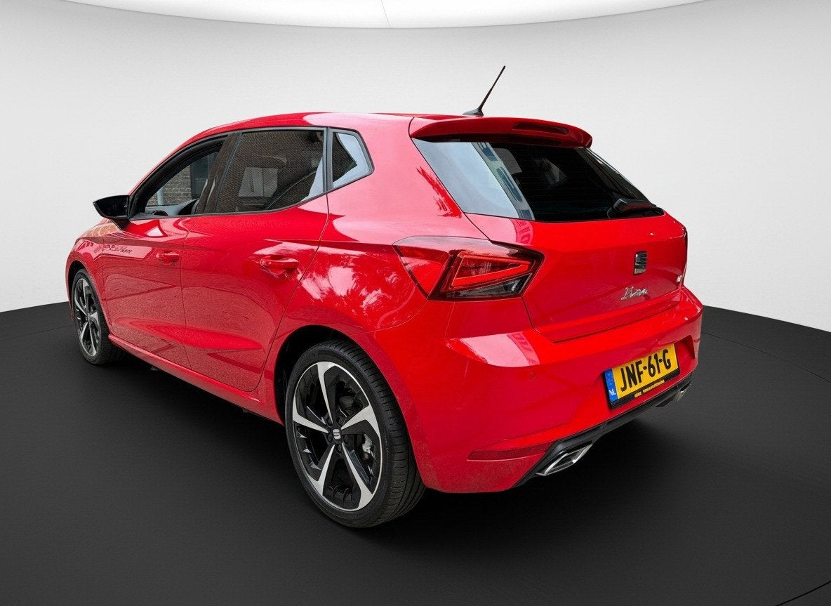SEAT Ibiza TSI 116PK DSG FR-SPORT CAMERA/CARPLAY/STOELVERWAR, Auto's, Gebruikt, 580 kg, Adaptive Cruise Control, 116 pk
