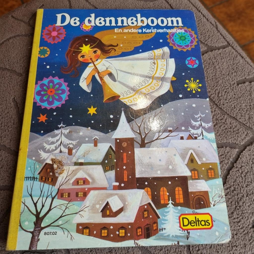 De denneboom - Kerstverhaaltjes - kartonboek, Ophalen of Verzenden, Gelezen, Onbekend, Sprookjes
