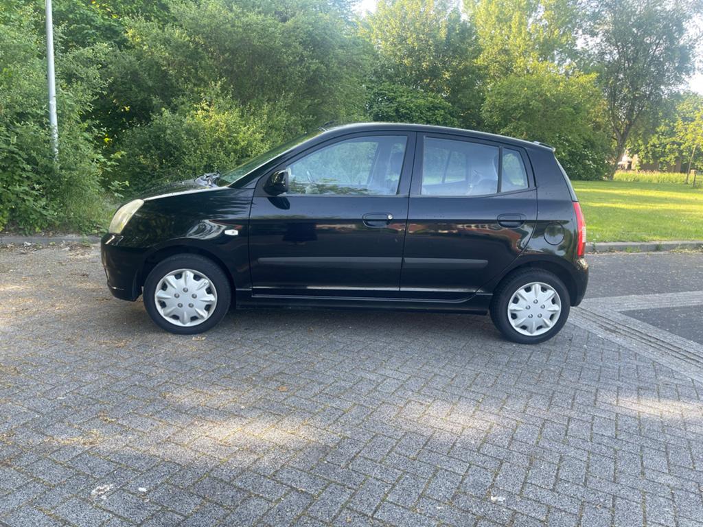 Kia Picanto 1.0 2004 Zwart, Auto's, Kia, Voorwielaandrijving, 836 kg, 31 €/maand, 4 cilinders
