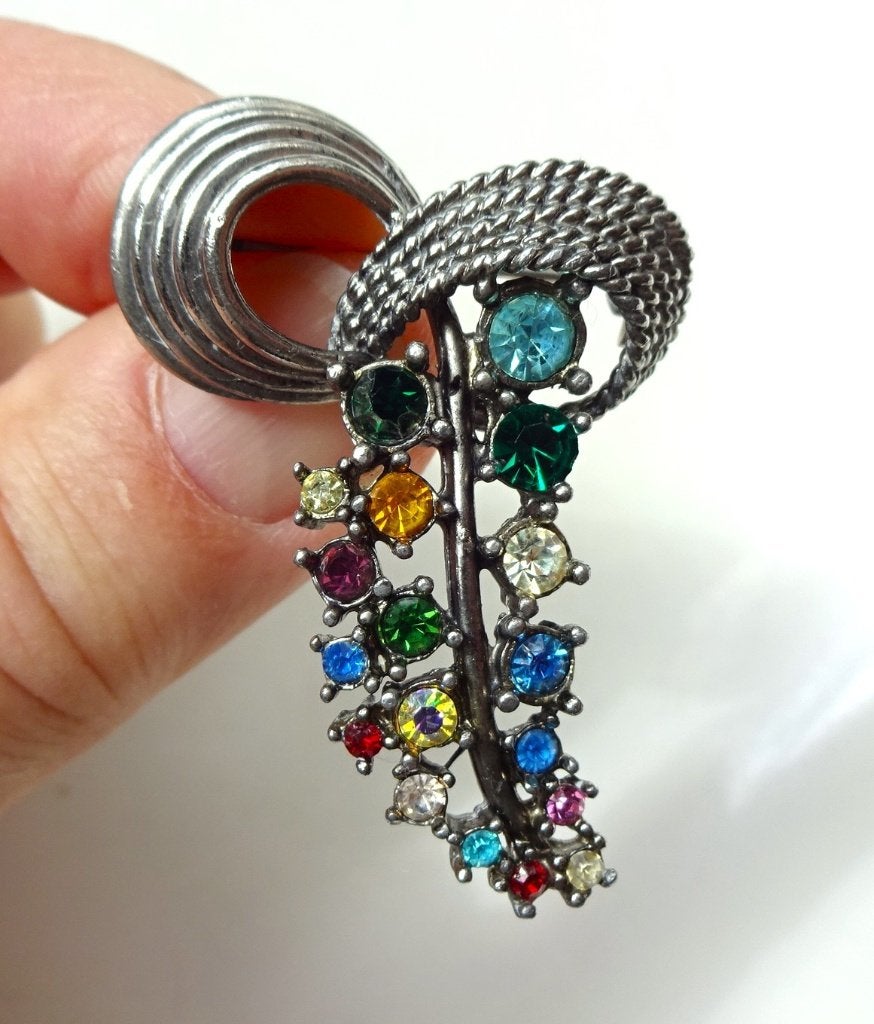 Jaren '50 / '60 broche: polychroom kristallen, Ophalen of Verzenden, Overige materialen, Broche