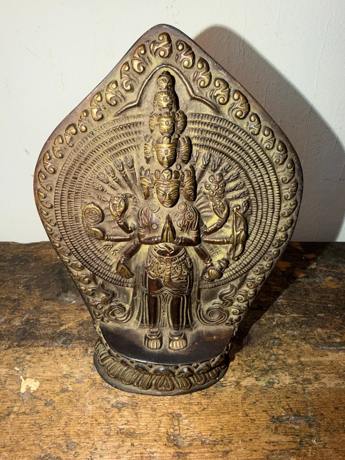 Beeld  bodhisattva met duizend armen, gemaakt van brons, Ophalen of Verzenden, Beeld, Brons
