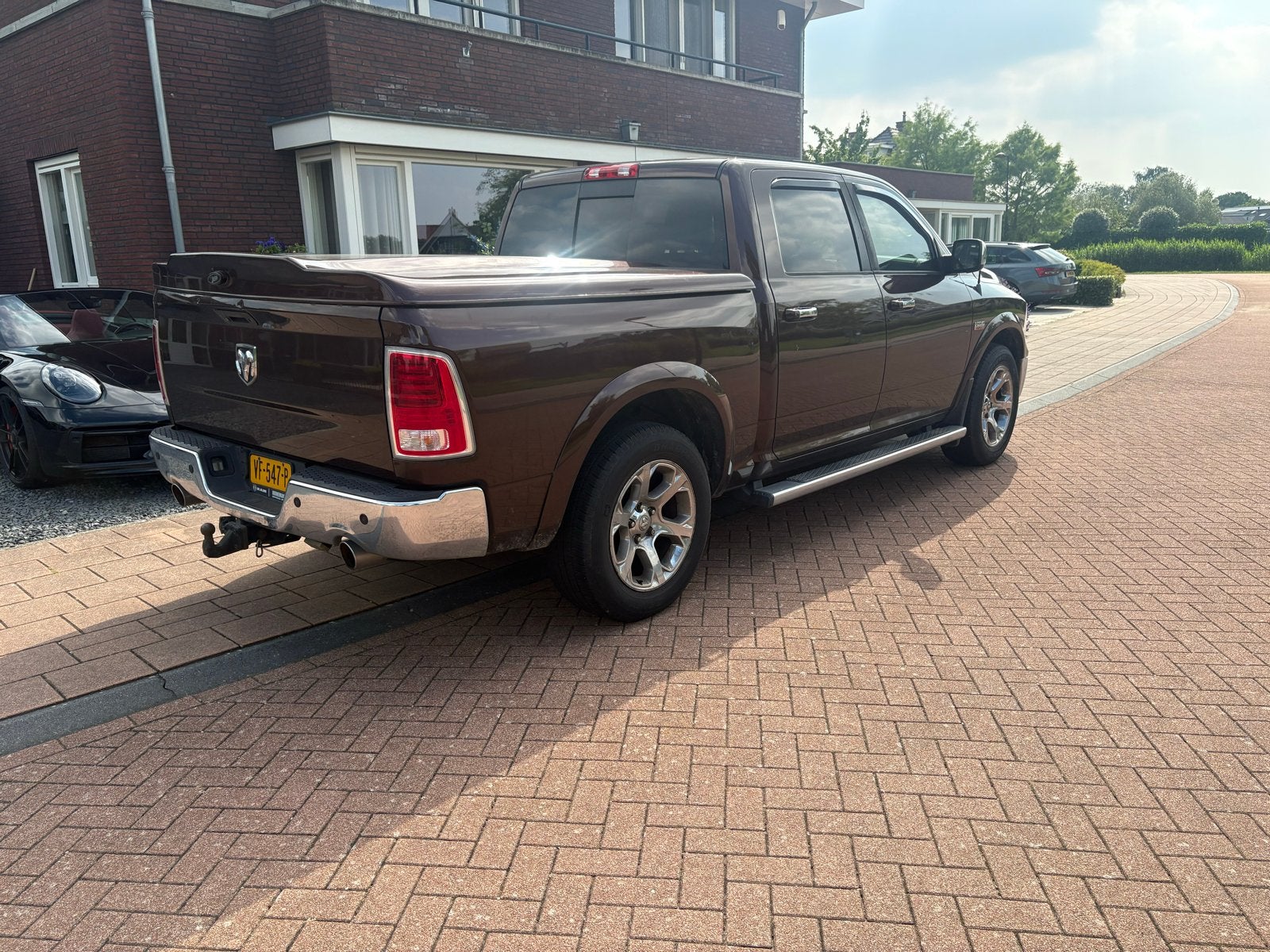 Dodge RAM 2014, Auto's, Bestelauto's, Automaat, Euro 5, 5654 cc, Bruin