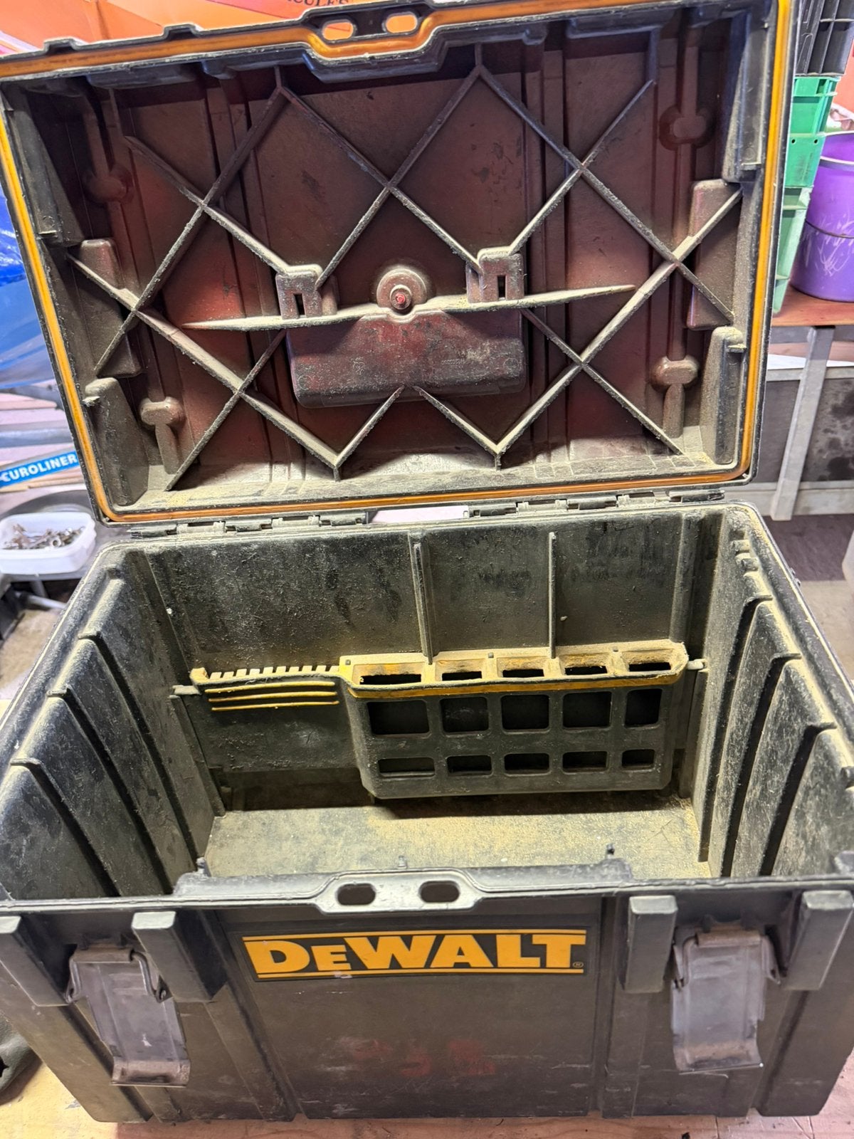 Dewalt grote koffer, Ophalen, Zo goed als nieuw