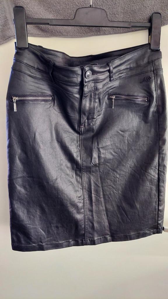 Rok maat 42, Ophalen of Verzenden, Maat 42/44 (L), Zwart, Onder de knie