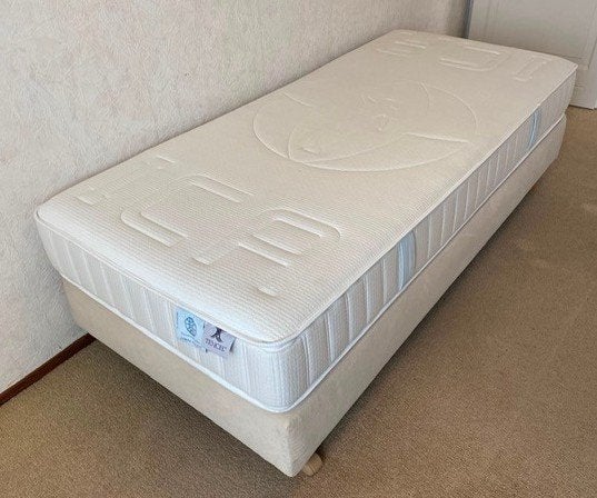 Tencel 1-persoons boxspring – nette staat, Ophalen, Gebruikt, 90 cm, Eenpersoons