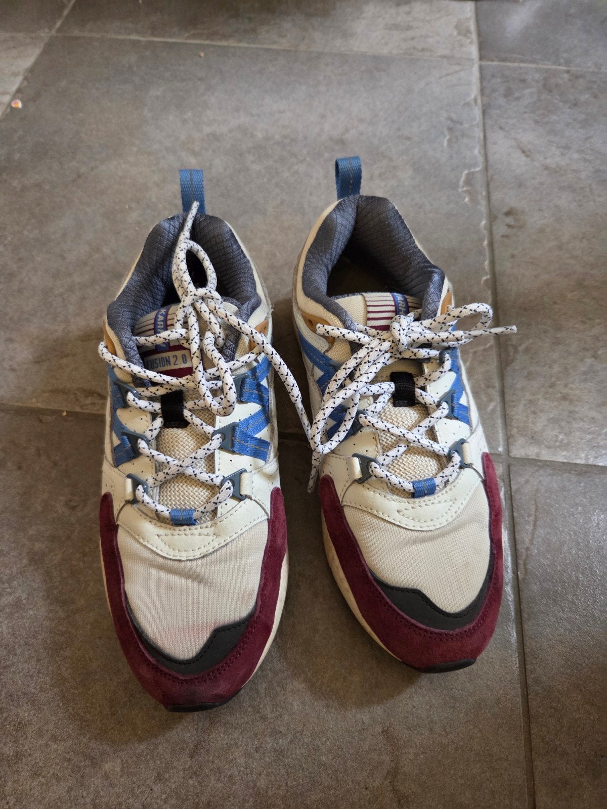 Karhu Fusion 2.0 sneakers, maat 37, zo goed als nieuw, Beige, Ophalen of Verzenden, Sneakers of Gympen, Onbekend