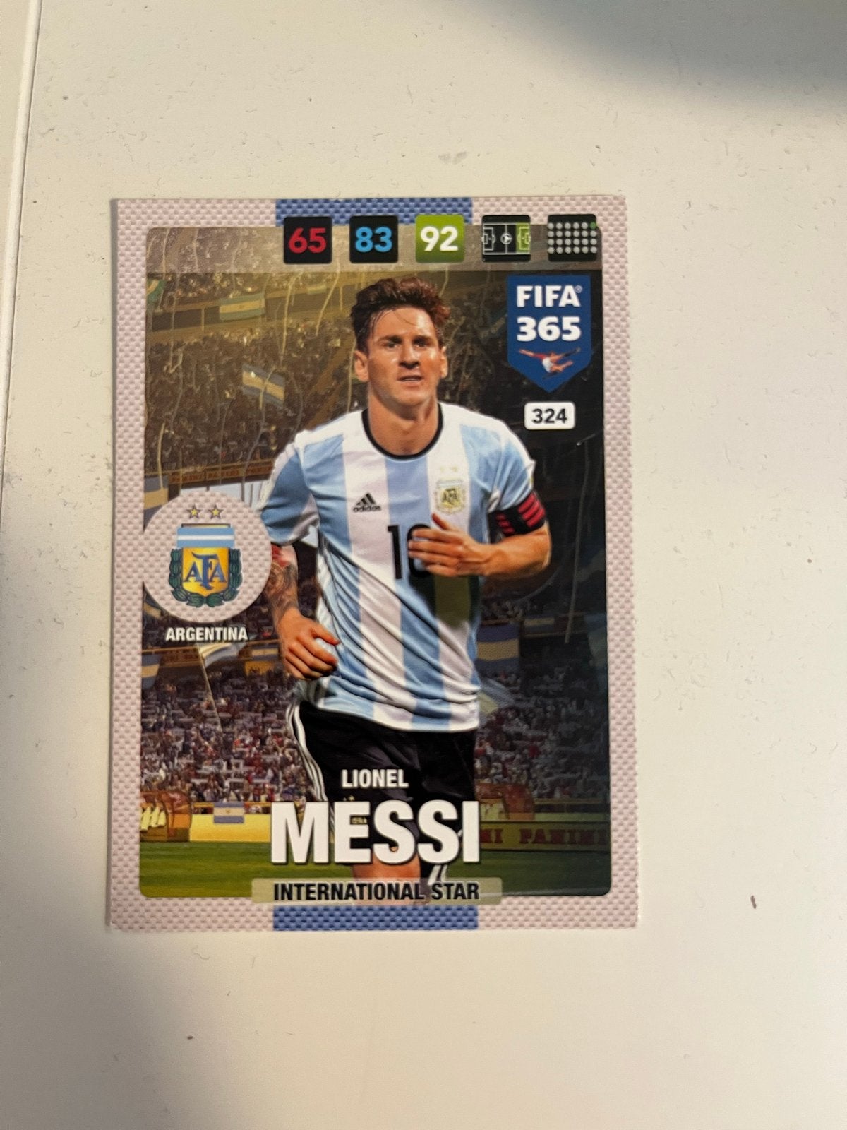 FIFA 365 Adrenalyn XL 2017 Lionel Messi International Star, Verzenden, Zo goed als nieuw, Buitenlandse clubs, Spelerskaart