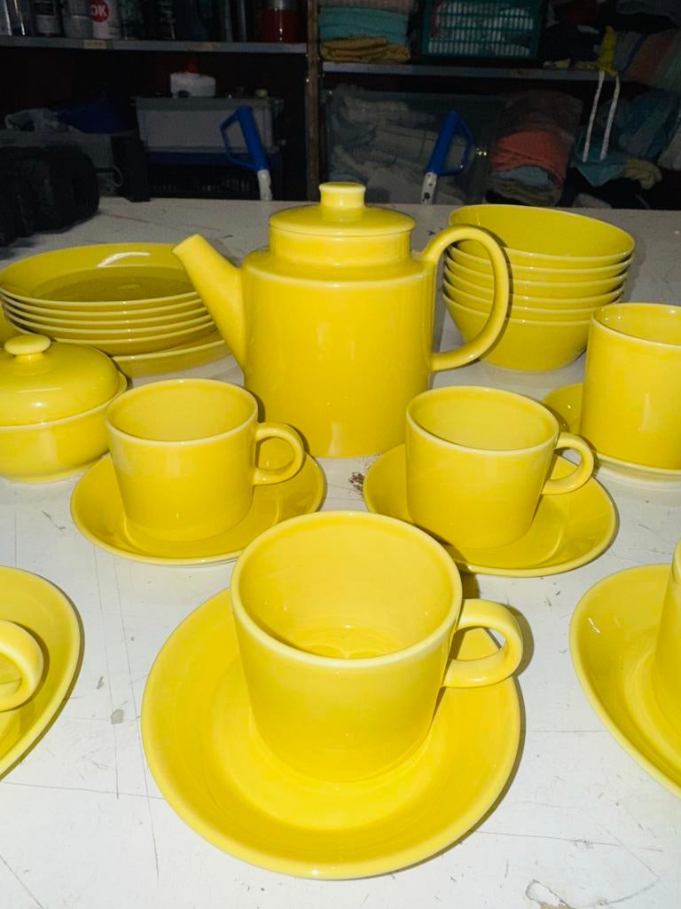 Arabia Finland Teema servies Kaj Franck design geel, Ophalen of Verzenden