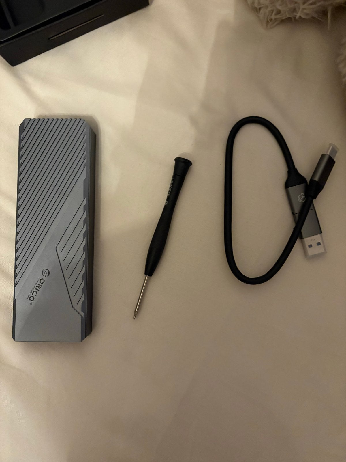 Orico SwiftShadow M.2 NVMe SSD Behuizing - Extern, Computers en Software, Harde schijven, Server, SSD, Ophalen of Verzenden, Zo goed als nieuw