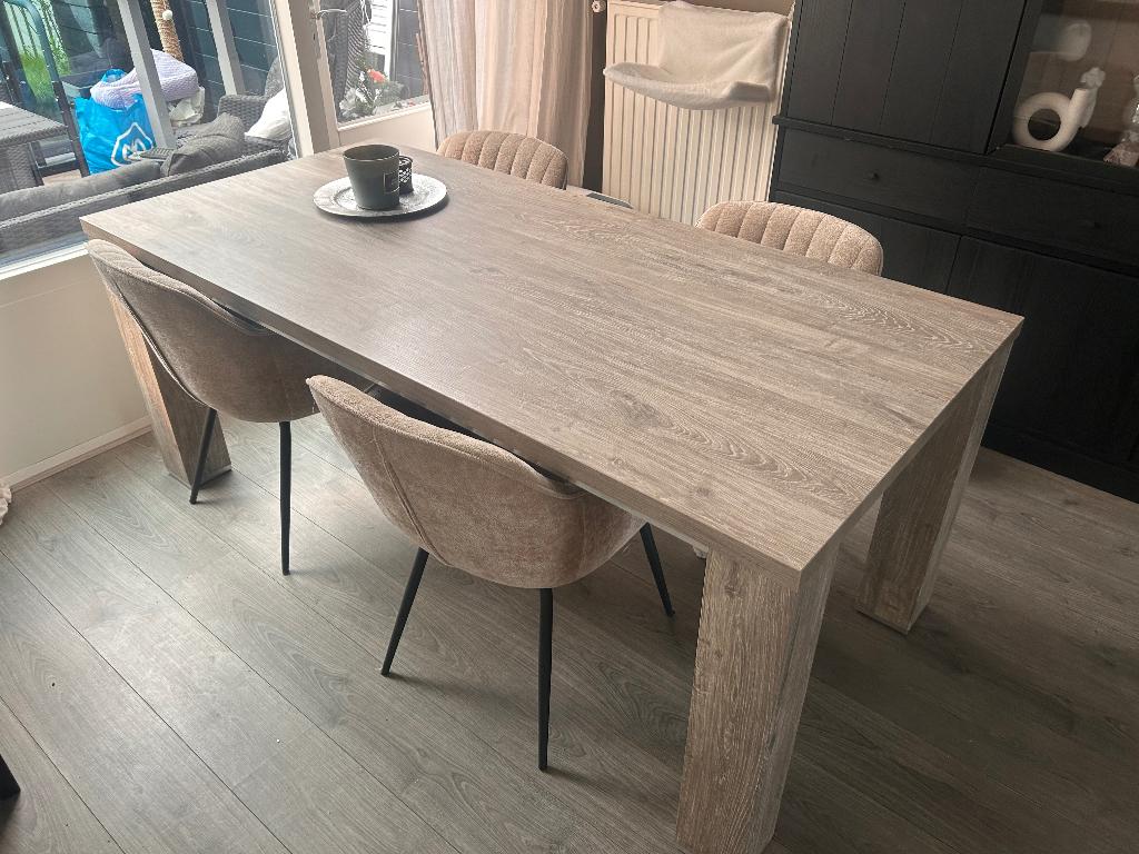 Eettafel, Huis en Inrichting, Tafels | Eettafels, Ophalen, 50 tot 100 cm, Zo goed als nieuw, 150 tot 200 cm