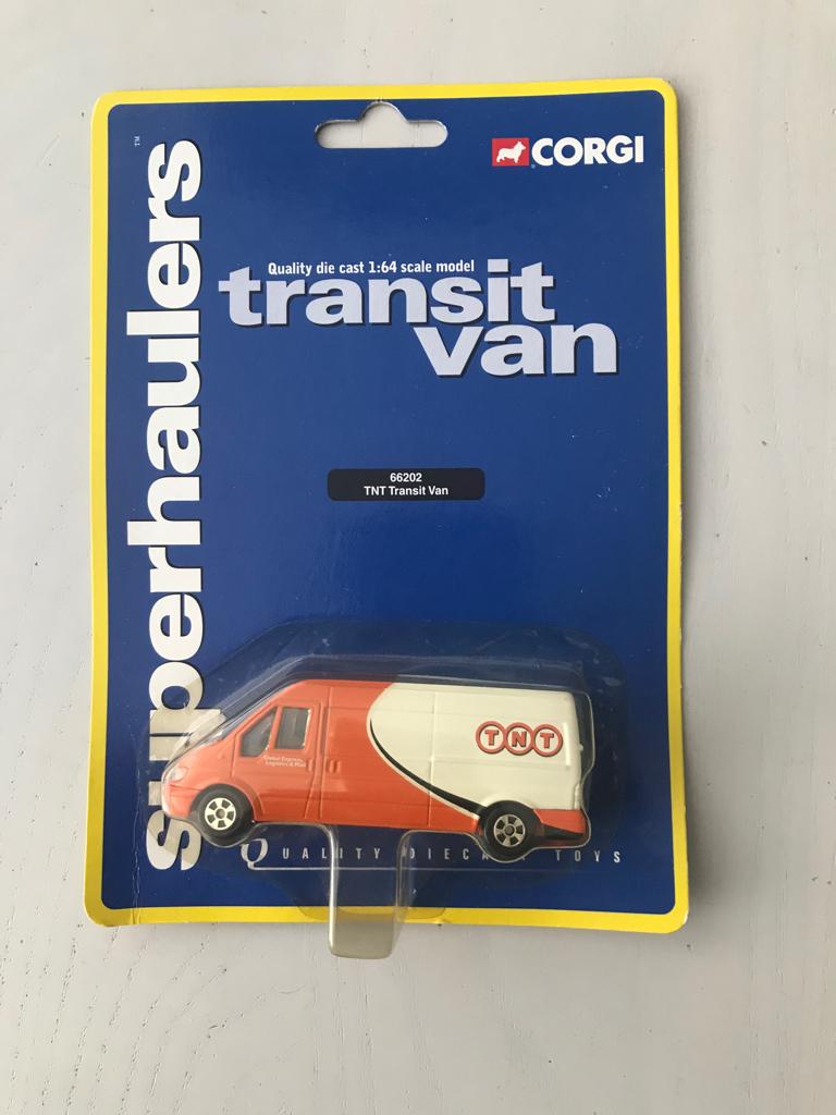 Ford Transit TNT in 1:64 van Corgi, Ophalen of Verzenden, Zo goed als nieuw, Auto, Corgi