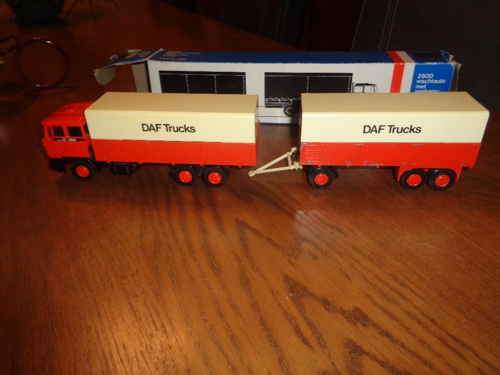 Lion car Daf 3300 combi, Ophalen of Verzenden, Zo goed als nieuw, Bus of Vrachtwagen, Lion Toys
