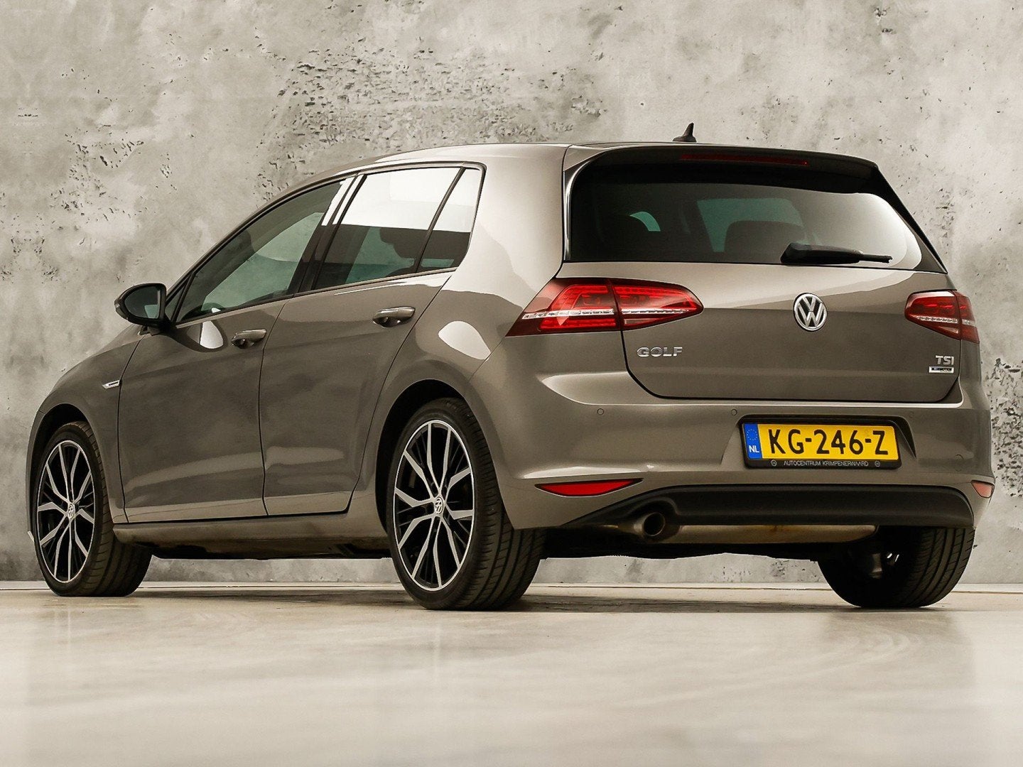 Volkswagen Golf 1.0 TSI Sportline Automaat (APPLE CARPLAY, N, Auto's, 12 maanden, Gebruikt, Origineel Nederlands, Bedrijf