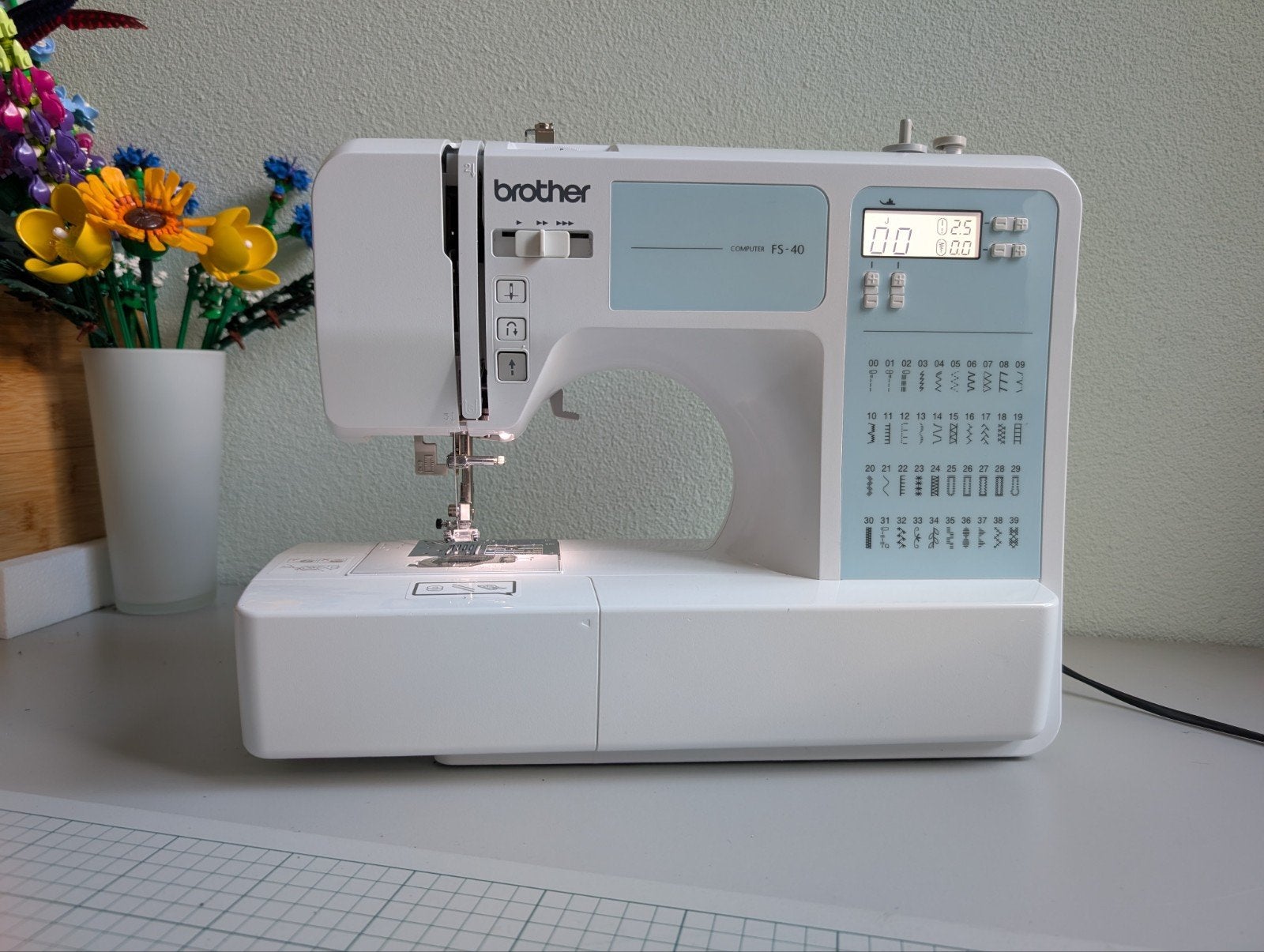 Brother FS-40 Naaimachine - Gebruikt, Hobby en Vrije tijd, Naaimachines en Toebehoren, Ophalen of Verzenden, Gebruikt, Naaimachine