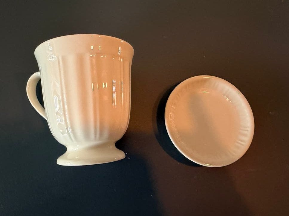Klassieke mok met theelekbakje van Queen's Garden servies, Overige merken, Zo goed als nieuw, Klassiek, Keramiek