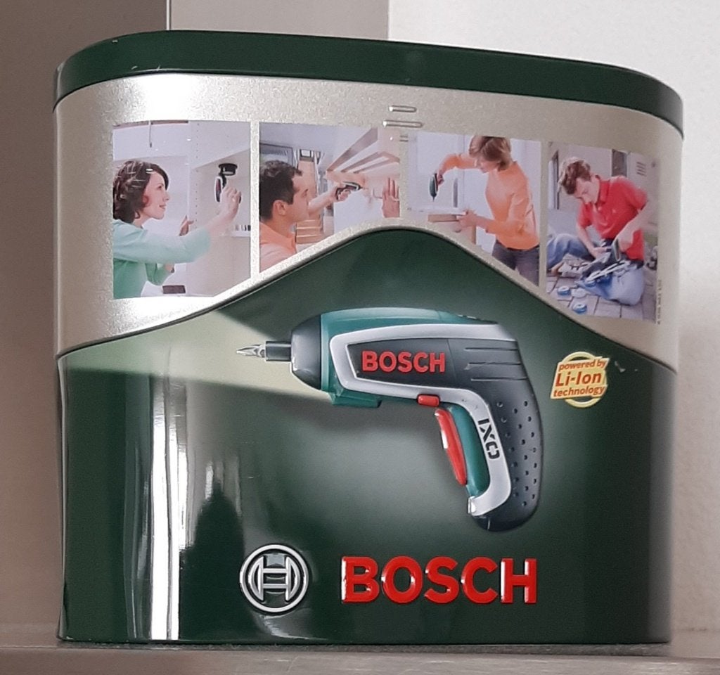 Bosch schroevendraaier met bitjes 3,6 volt 4,5 Watt met accu, Ophalen of Verzenden, Gebruikt, Schroevendraaier, Bosch