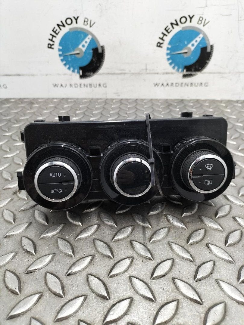 OPEL ADAM M13  KACHEL BEDIENINGSPANEEL 2017, Ophalen of Verzenden, Gebruikt, Stiba lid