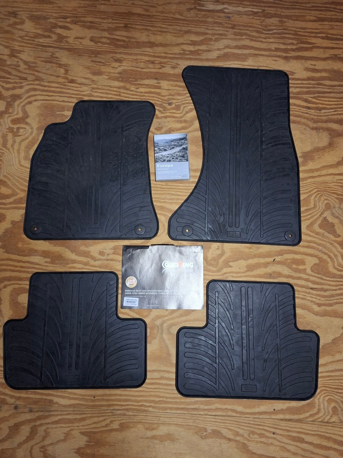 Automattenset rubber voor Audi A4 B8 sedan model van 20, Ophalen, Gebruikt