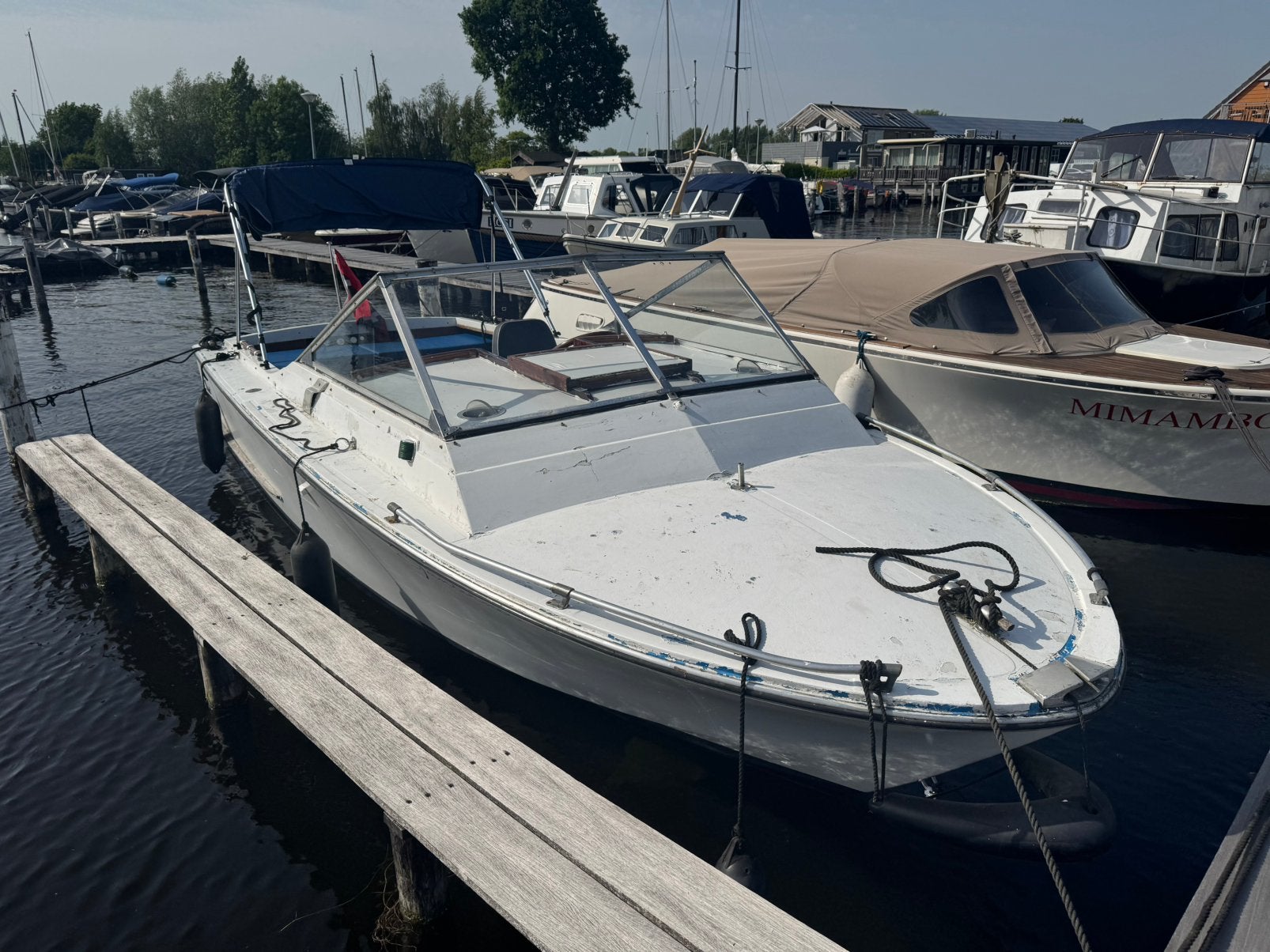 Witte Coronet 21 DC Daycruiser met outboard in bun, Watersport en Boten, Speedboten, Gebruikt, Overige merken, Benzine, Minder dan 70 pk