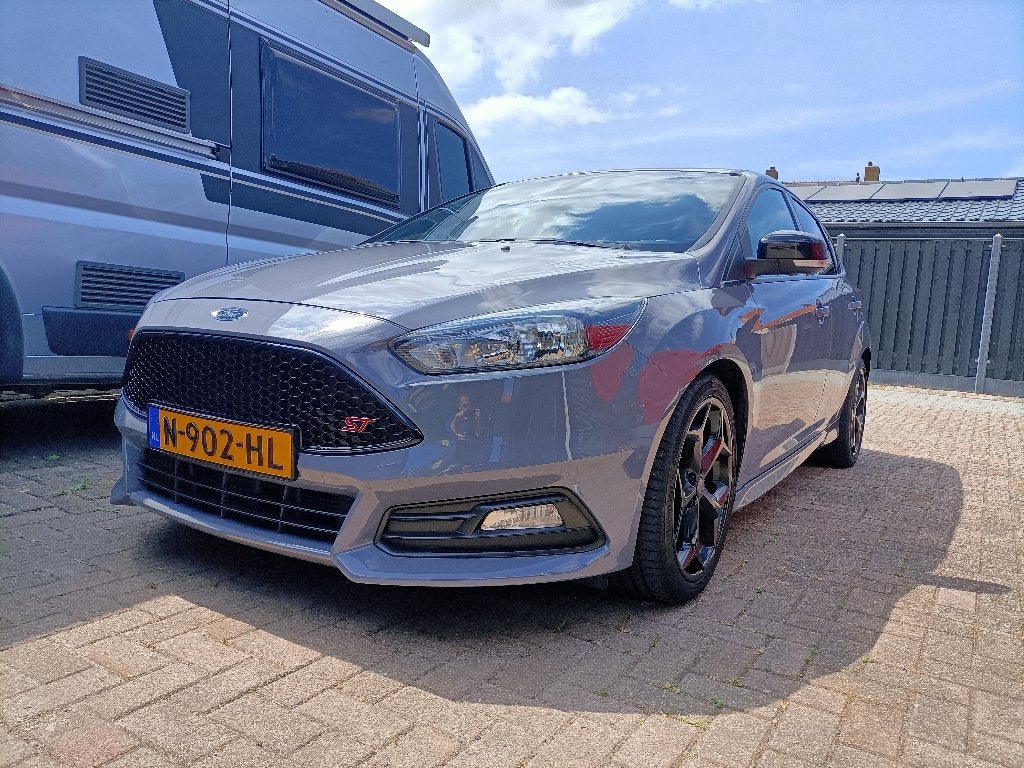 Foto 6 van Ford Focus 2.0 Nieuwe Apk