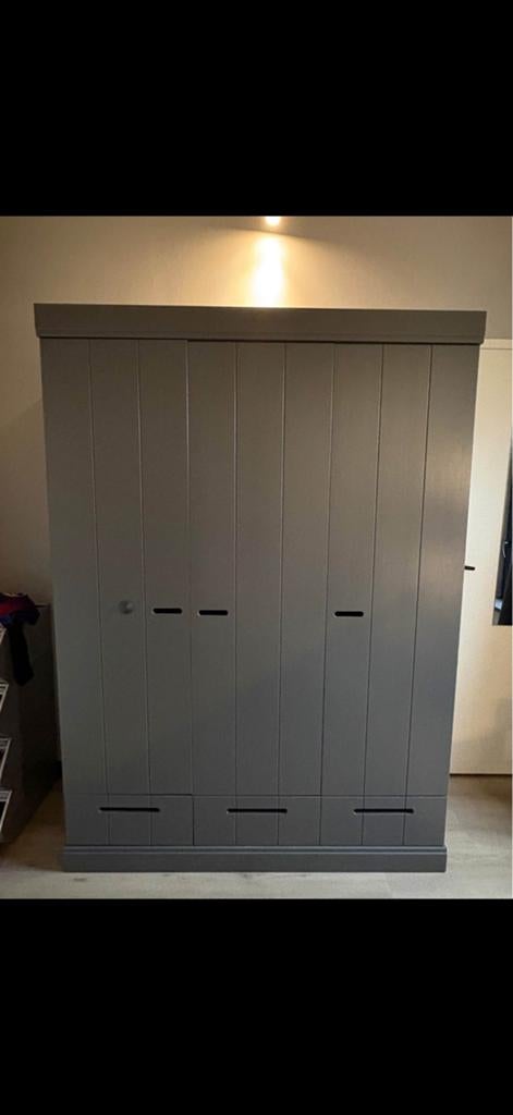 Woood kledingkast, Huis en Inrichting, Ophalen, 100 tot 150 cm, Zo goed als nieuw, 150 tot 200 cm