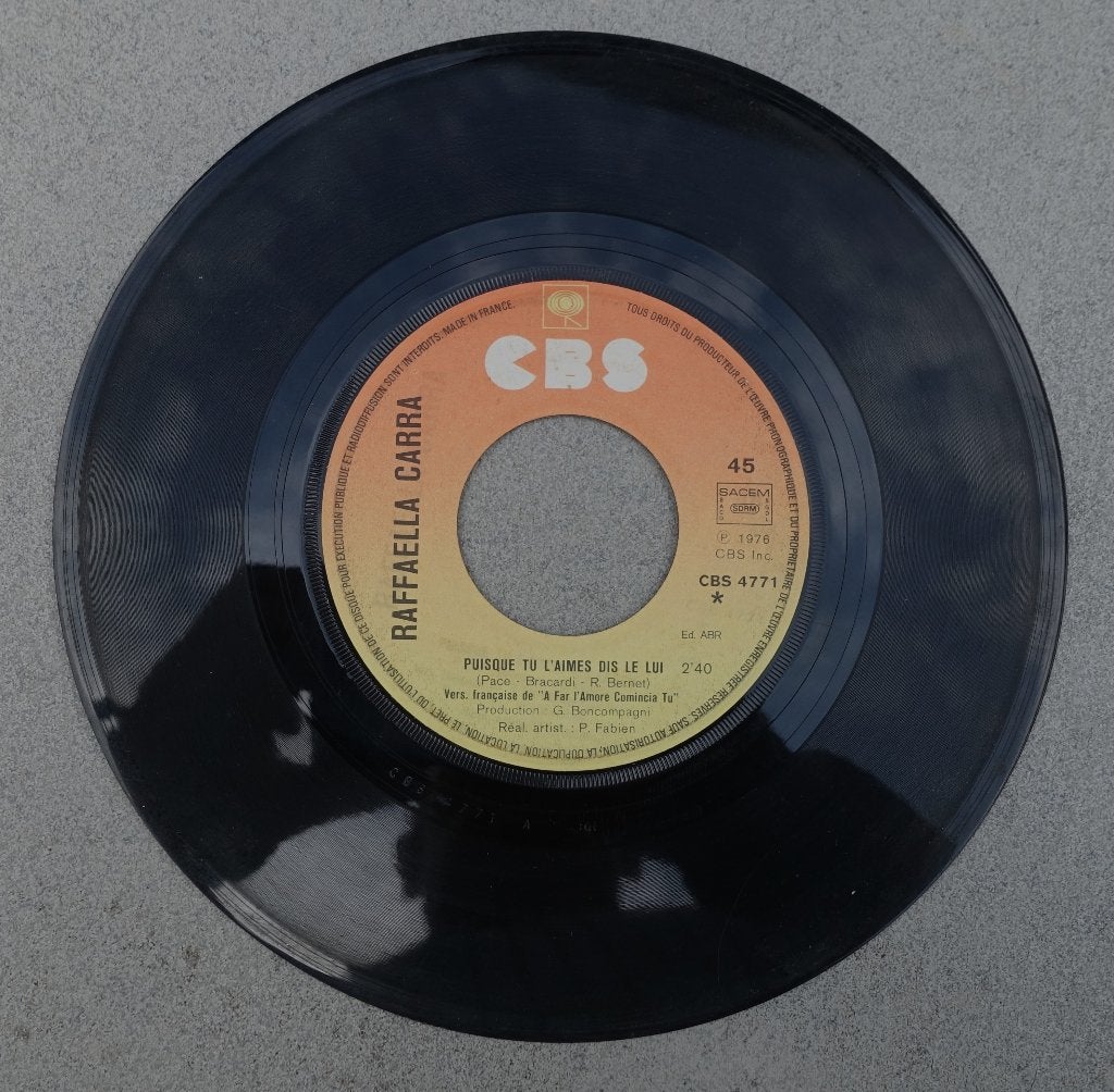 raffaella carra - pluisque tu l'aemes dis le lui, Gebruikt, 7 inch, Ophalen of Verzenden, Pop