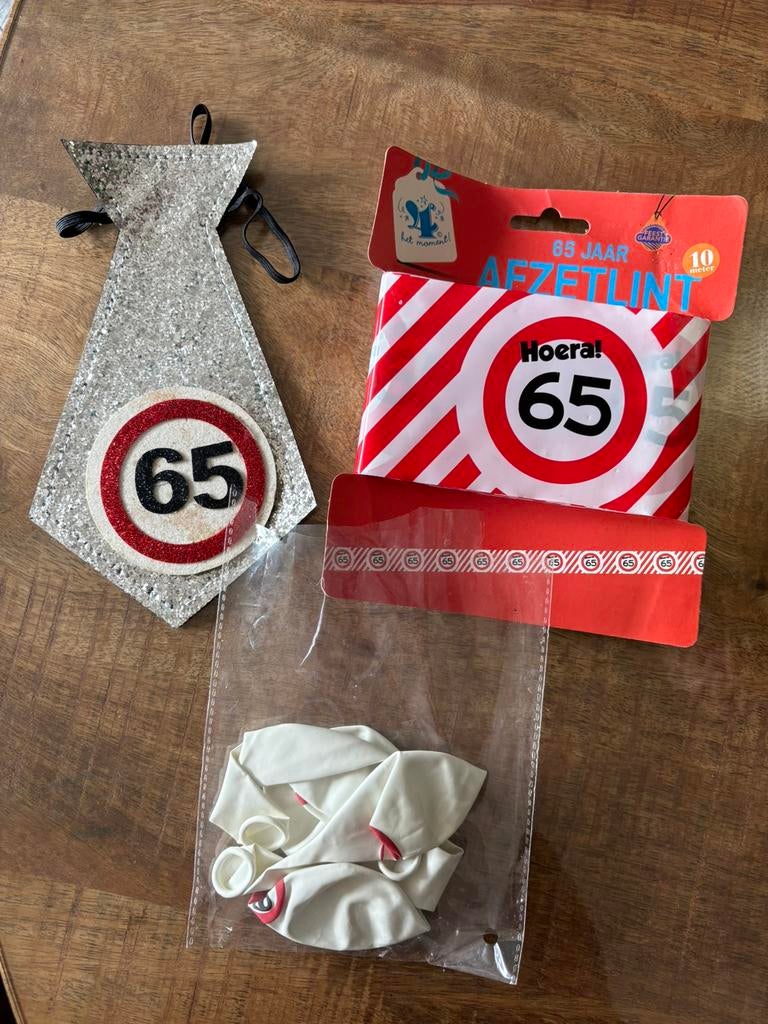 Versiering voor een 65 jarige, Ophalen of Verzenden, Gebruikt, Versiering, Verjaardag