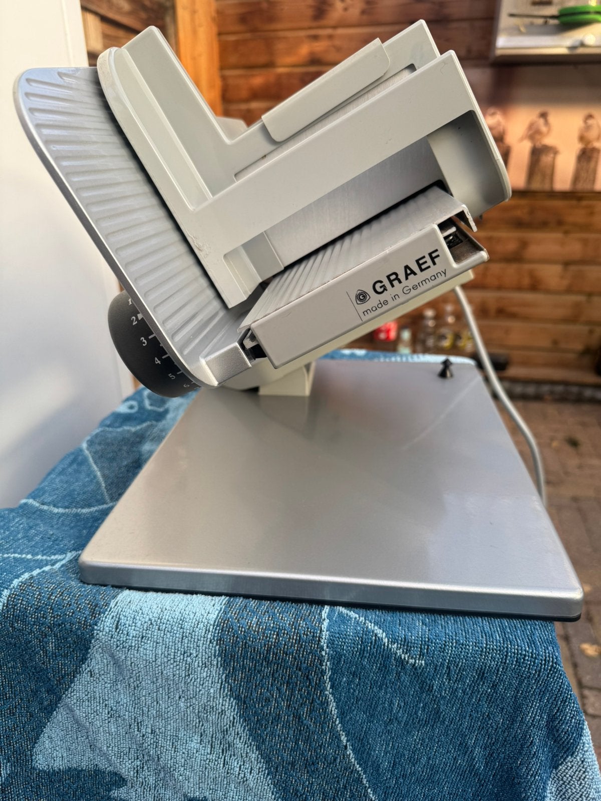 Snijmachine Graef Exclusive Kantelbaar 30 vleesmes DEMO mach, Derietdijk@gmail.com, Zilver, Ophalen of Verzenden, Zo goed als nieuw