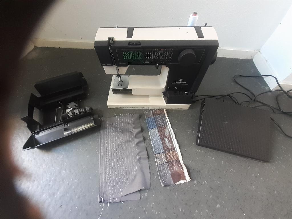 HUSQVARNA OPTIMA 190 NAAIMACHINE, Ophalen, Gebruikt, Naaimachine, Husqvarna