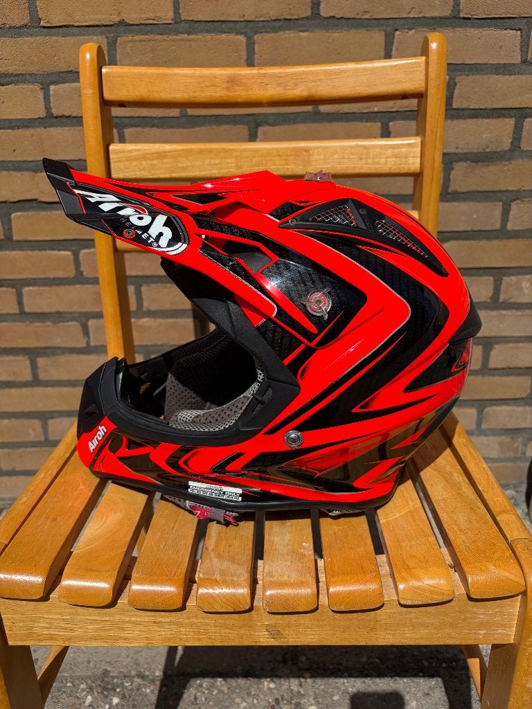 Helm Airoh Aviator 2.1 Arrow maat: M (57-58), Motoren, M, Offroadhelm, Tweedehands, Ophalen