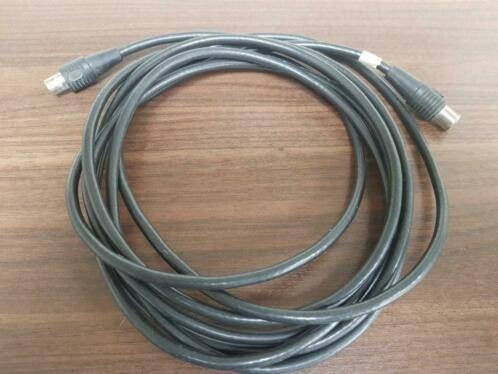 coaxkabel lengte 3,5 meter, Audio, Tv en Foto, Audiokabels en Televisiekabels, Ophalen of Verzenden, Zo goed als nieuw, 2 tot 5 meter