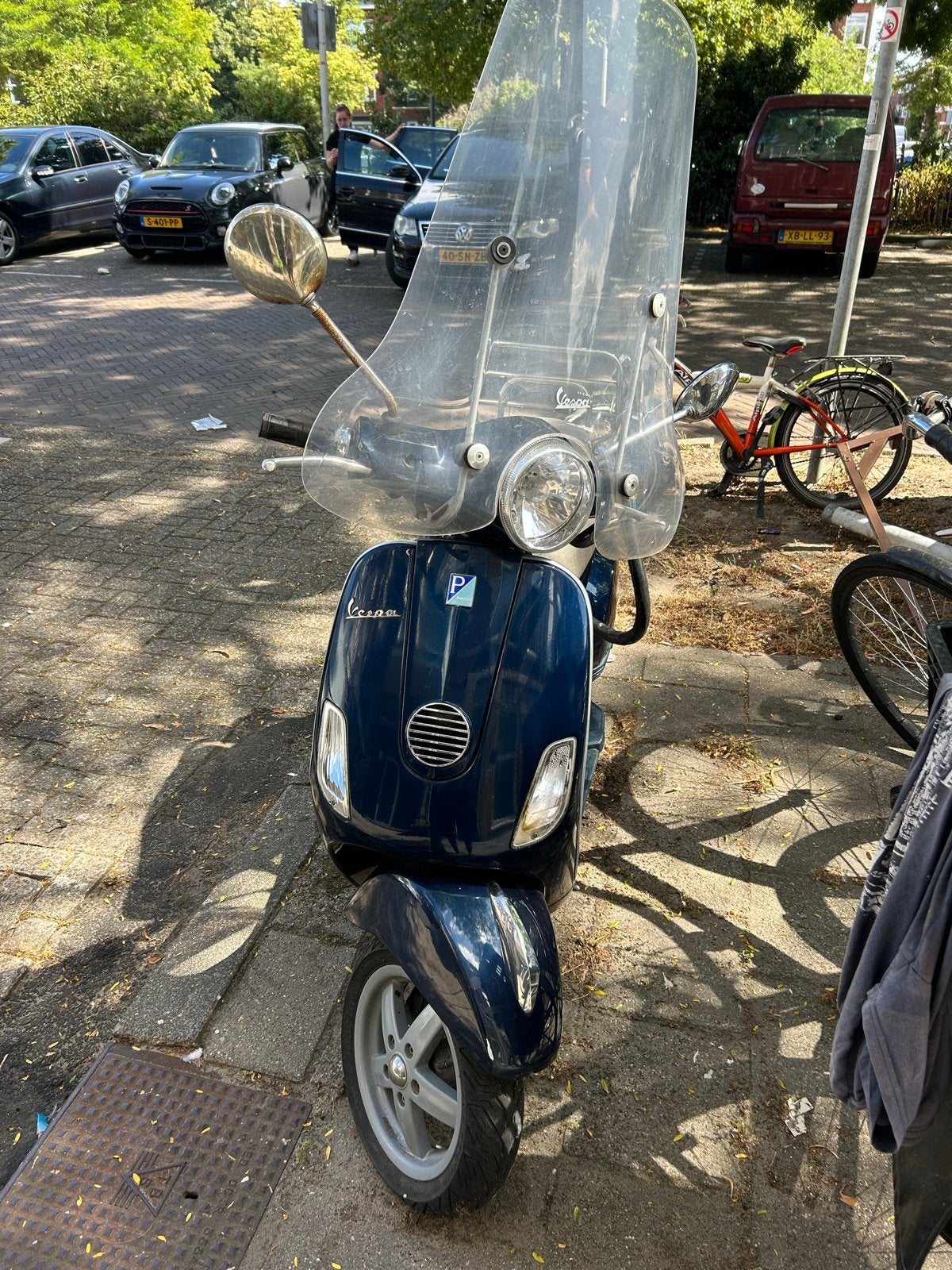 Vespa LX 50 - Blauw - Met windscherm, Fietsen en Brommers, Scooters | Vespa, Ophalen, Gebruikt, Benzine, Vespa LX