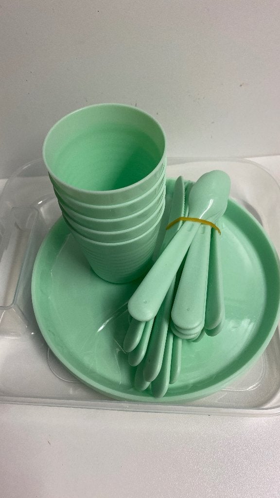 Picknickset 6 personen - Mintgroen, Caravans en Kamperen, Kampeeraccessoires, Ophalen of Verzenden, Zo goed als nieuw